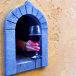 Janelas de vinho são tradição renascentista viva na Toscana